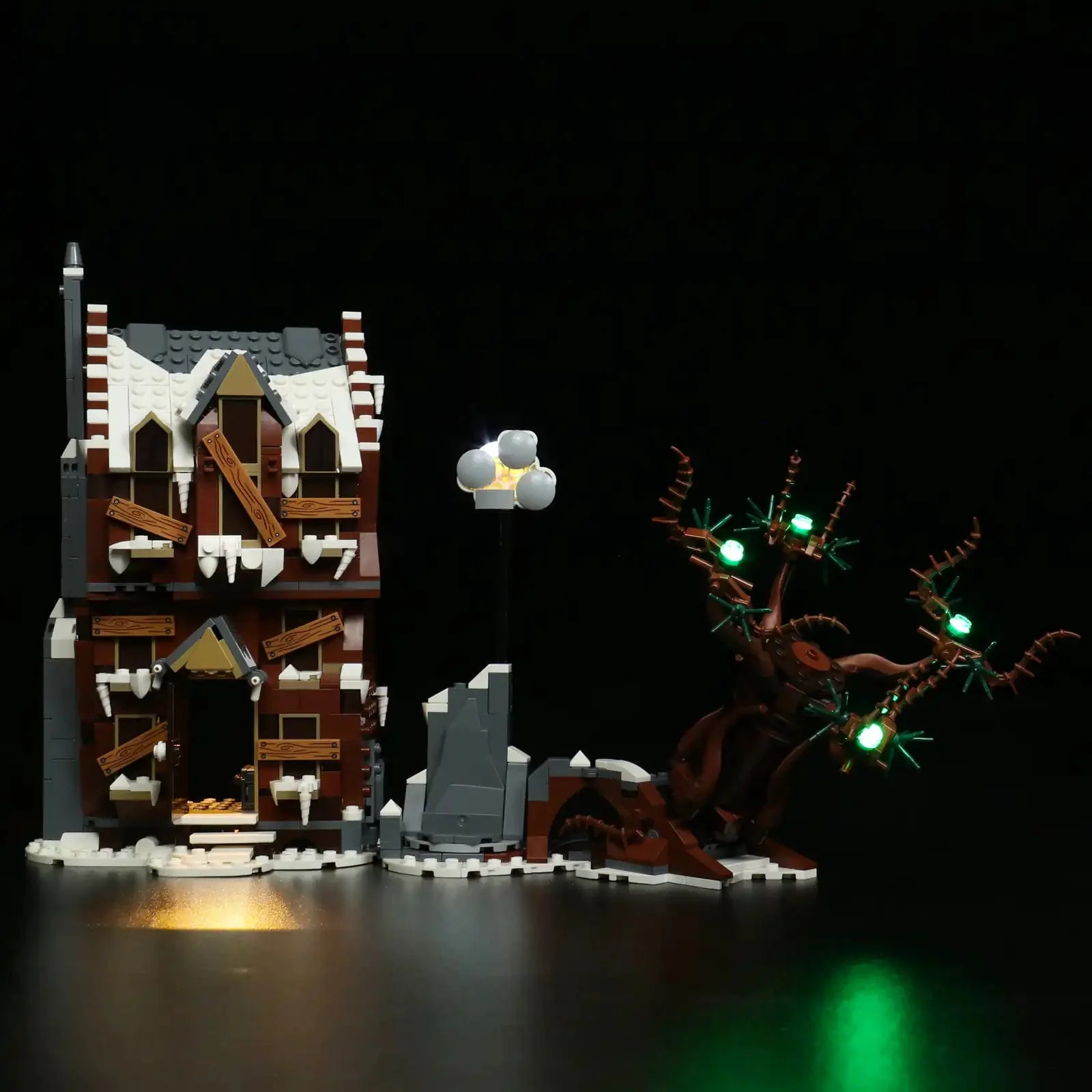 Light Kit for The Shrieking Shack & Whomping Willow™ #76407 - Image 4