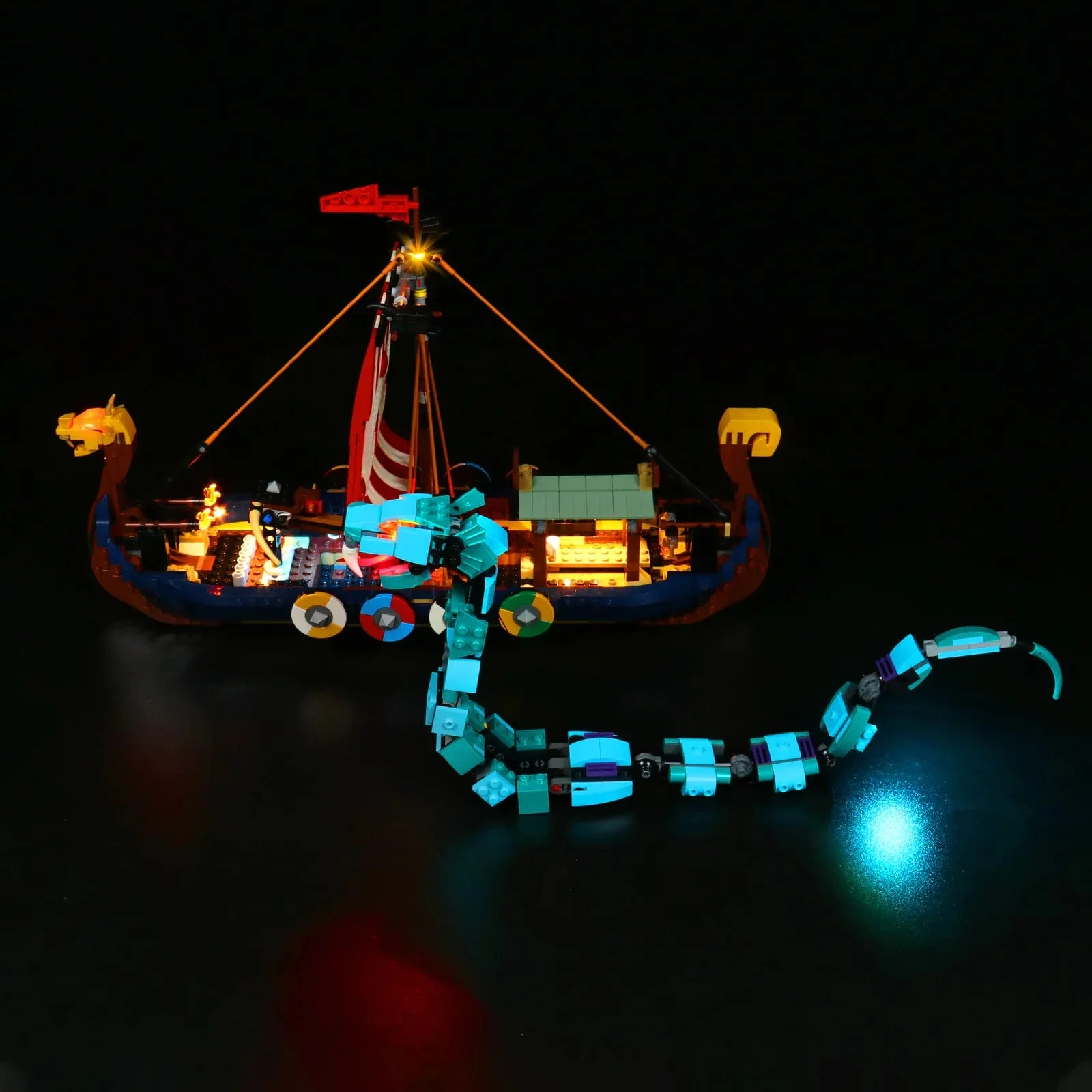 Light Kit for Viking Ship and the Midgard Serpent #31132 - Image 3