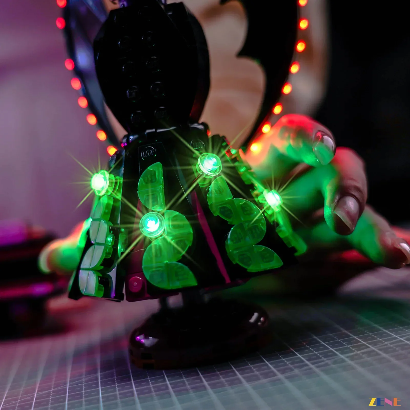 Light Kit for Maleficent's and Cruella De Vil's Dresses #43262 - Image 12